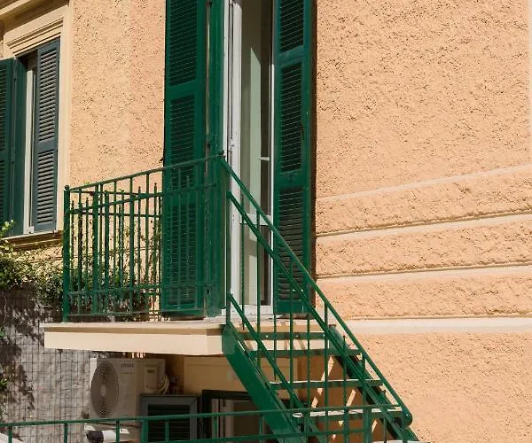 Romantica Family Near San Giovanni Apartment Rom
